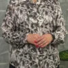 شومیز دکمه مخفی جولیا قهوه ای